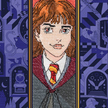 Afbeelding in Gallery-weergave laden, Pre-order DMC Harry Potter Borduurkit boekenlegger - Hermelien