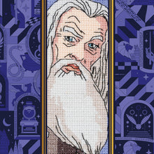 Afbeelding in Gallery-weergave laden, pre-order DMC Harry Potter Borduurkit boekenlegger - Perkamentus
