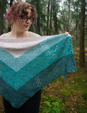 Afbeelding in Gallery-weergave laden, Garenpakket Dark Forest Shawl