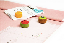 Afbeelding in Gallery-weergave laden, Prym love speldenkussen fixeergewicht kiwi