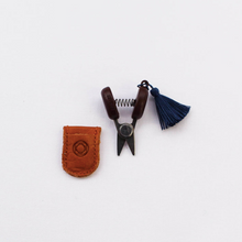 Afbeelding in Gallery-weergave laden, Cohana Mini Seki schaartje blauw