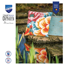 Afbeelding in Gallery-weergave laden, Kruissteekkussen Klaprozen