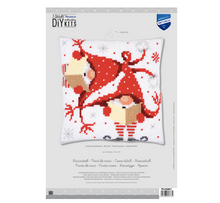 Afbeelding in Gallery-weergave laden, Vervaco kruissteekkussen zingende kerstkabouters