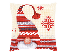 Afbeelding in Gallery-weergave laden, Vervaco kruissteekkussen kerstgnome 2