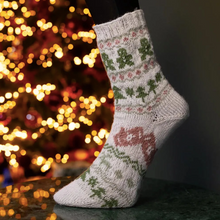 Afbeelding in Gallery-weergave laden, PRE Order!Kerstsokken haken & breien met mr. Cey