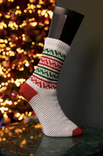 Afbeelding in Gallery-weergave laden, PRE Order!Kerstsokken haken & breien met mr. Cey