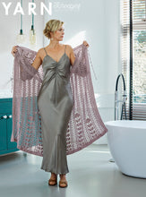 Afbeelding in Gallery-weergave laden, YARN Bookazine 11 Macro Botanica