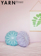 Afbeelding in Gallery-weergave laden, YARN Bookazine 11 Macro Botanica