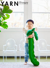 Afbeelding in Gallery-weergave laden, YARN Bookazine 11 Macro Botanica