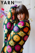 Afbeelding in Gallery-weergave laden, YARN Bookazine 11 Macro Botanica