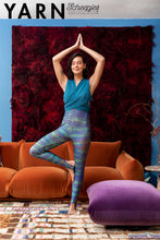 Afbeelding in Gallery-weergave laden, YARN Bookazine 11 Macro Botanica
