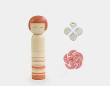 Afbeelding in Gallery-weergave laden, COHANA KOKESHI pop speldenkussen set roze