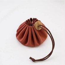 Afbeelding in Gallery-weergave laden, Cohana Hemji Leren tas roze