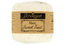 Afbeelding in Gallery-weergave laden, Scheepjes Maxi Sweet Treat 130 Old Lace