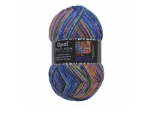 Afbeelding in Gallery-weergave laden, Opal According to Hundertwasser