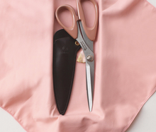 Afbeelding in Gallery-weergave laden, Cohana Sakura Seki schaar 21cm