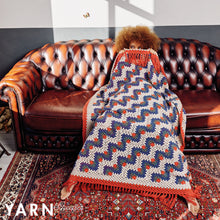 Afbeelding in Gallery-weergave laden, Scheepjes Yarn Bookazine 15 Metamorphosis