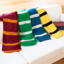 Afbeelding in Gallery-weergave laden, DMC Harry Potter magisch garen voor sjaal
