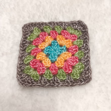 Afbeelding in Gallery-weergave laden, ZA 08/08/26  Granny Squares haken
