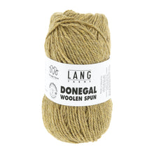 Afbeelding in Gallery-weergave laden, Donegal woolen spun

