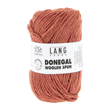 Afbeelding in Gallery-weergave laden, Donegal woolen spun
