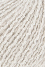 Afbeelding in Gallery-weergave laden, Luma Lang Yarns
