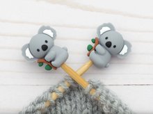 Afbeelding in Gallery-weergave laden, Puntbeschermer - Koala  - Fox &amp; Pine Stitches
