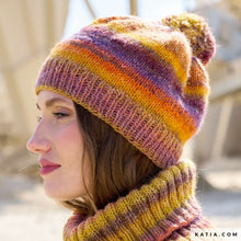 Afbeelding in Gallery-weergave laden, Katia Azteca Fine Socks &amp; More
