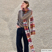 Afbeelding in Gallery-weergave laden, Katia Azteca Fine Socks &amp; More
