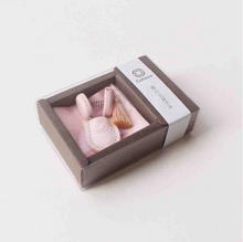 Afbeelding in Gallery-weergave laden, Cohana Sakura Seki mini scissor
